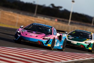 #25 - Method Motorsport - Tom Hayman - Marcos Flack - McLaren Artura GT4 l © Race Project l Daniel Kalisz l GT4 Australia | GT4 Australia