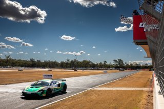 #24 - Method Motorsport - Nathan Morcom - Tom McLennan - McLaren Artura GT4 l © Race Project l Daniel Kalisz l GT4 Australia | GT4 Australia