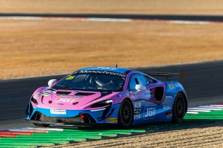 #25 - Method Motorsport - Tom Hayman - Marcos Flack - McLaren Artura GT4 l © Race Project l Daniel Kalisz l GT4 Australia | GT4 Australia