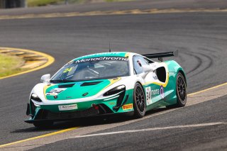 #24 - Method Motorsport - Anthony Levitt - McLaren Artura GT4 l © Race Project l Daniel Kalisz | GT4 Australia