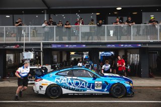 #33 - Randall Racing - Jamie Augustine - Peter Lawrence - BMW M4 GT4 G82 l © Race Project l Daniel Kalisz | GT4 Australia