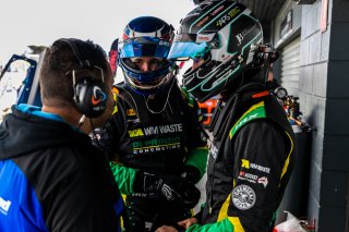 #25 - Method Motorsport - Tom Hayman - Max Geoghegan - McLaren Artura GT4 l © Race Project l Daniel Kalisz | GT4 Australia