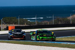 #25 - Method Motorsport - Tom Hayman - Max Geoghegan - McLaren Artura GT4 l © Race Project l Daniel Kalisz | GT4 Australia