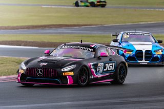 #87 &ndash; JGI Triple Eight Racing &ndash; Jarrod Hughes &ndash; Summer Rintoule &ndash; Mercedes-AMG GT4 | &copy; Race Project | Daniel Kalisz | &copy; Race Project | Daniel Kalisz