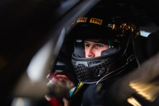 #210 – TekworkX Motorsport / ZW Racing – Nash Morris / Zoe Woods – Porsche 718 Cayman GT4 RS CS | © Race Project | Daniel Kalisz | Daniel Kalisz