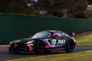 #87 – JGI Triple Eight Racing – Jarrod Hughes / Summer Rintoule – Mercedes-AMG GT4 | © Race Project | Daniel Kalisz | Daniel Kalisz
