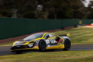 #75 – Tufflift Racing TSM – Zac Soutar / Glenn Nirwan – McLaren Artura GT4 | © Race Project | Daniel Kalisz | Daniel Kalisz