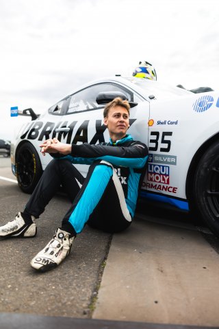 #35 – Miedecke Motorsport with Lubrimaxx – Andrew Miedecke / Rylan Gray / George Miedecke – Ford Mustang GT4 | © Race Project | Daniel Kalisz | Daniel Kalisz