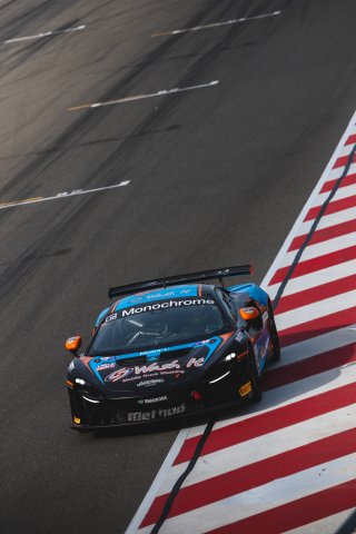 #24 – Method Motorsport – Chaz Mostert / Loclan Hennock / John-Paul Drake – McLaren Artura GT4 | © Race Project | Daniel Kalisz | Daniel Kalisz