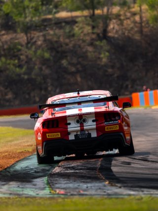 #1 - Gomersall Motorsport - Aaron Seton - Jason Gomersall - Ford Mustang GT4 l &copy; Jack Martin Photography | &copy; Jack Martin Photography