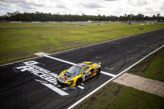 #75 - Tufflift Racing by TSM - Zac Soutar / Glenn Nirwan - McLaren Artura GT4 | | &copy; Jack Martin Photography |