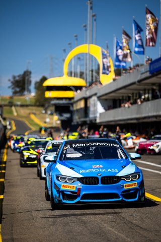 #222 - Team Komo - Jiawei Chen - Le Zhang - BMW M4 GT4 F82 l &copy; Jack Martin Photography | &copy; Jack Martin Photography