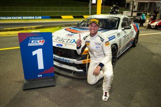 #14 - Gomersall Motorsport - Glenn Walker - Ford Mustang GT4 l &copy; Jack Martin Photography | &copy; Jack Martin Photography