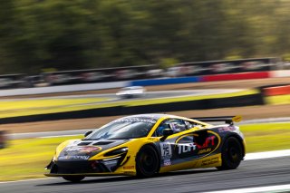  #75 - Tufflift Racing by TSM - Zac Soutar / Glenn Nirwan - McLaren Artura GT4 | | &copy; Jack Martin Photography |