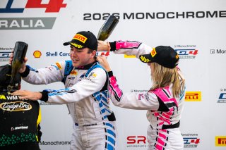 #87 - Method Motorsport - Summer Rintoule / Jarrod Hughes - McLaren Artura GT4 | | &copy; Jack Martin Photography |