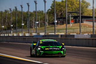 #25 - Method Motorsport - Tom Hayman - Jett Murray - McLaren Artura GT4 l &copy; Jack Martin Photography | &copy; Jack Martin Photography