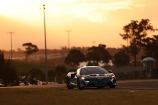 #24 - Method Motorsport - Nathan Morcom - Loclan Hennock - McLaren Artura GT4 l © Jack Martin Photography l Jack Martin | GT4 Australia