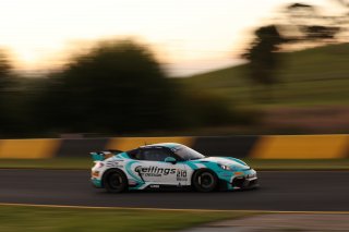 #210 - TekworkX Motorsport / ZW Racing - Nash Morris - Zoe Woods - Porsche 718 Cayman GT4 RS CS l © Jack Martin Photography l Jack Martin | GT4 Australia