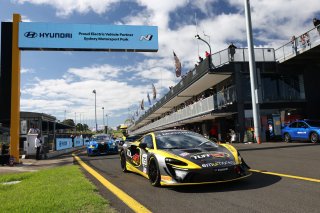 #75 - Tufflift Racing TSM - Zac Soutar - Glenn Nirwan - McLaren Artura GT4 l © Jack Martin Photography l Jack Martin | GT4 Australia