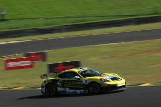 #18 - TekworkX Motorsport / TFH Racing - Josh Thomas - Diesel Thomas - Porsche 718 Cayman GT4 RS CS l © Jack Martin Photography l Jack Martin | GT4 Australia