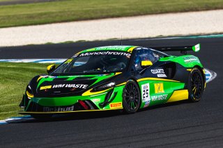 #25 - Method Motorsport - Tom Hayman / Jett Murray - McLaren Artura GT4 | | &copy; Jack Martin Photography |