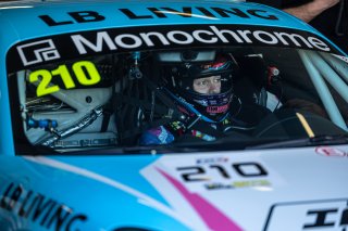 #210 - TekworkX Motorsport - Zoe Woods - Porsche 718 Cayman GT4 MR CS l &copy; Insyde Media l Rhys Vandersyde l GT4 Australia | GT4 Australia