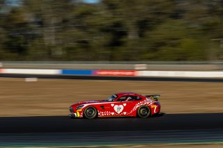 #17 - Love Racing - Bailey Love - Sam Brabham - Mercedes-AMG GT4 l © Insyde Media l Rhys Vandersyde l GT4 Australia | GT4 Australia