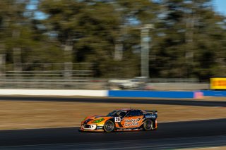 #29 - Mackay Goodwin Lloyds Auctions - Scott Turner - Rob Rubis - Ginetta G55 GT4 l &copy; Insyde Media l Rhys Vandersyde l GT4 Australia | GT4 Australia