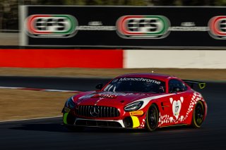 #17 - Love Racing - Bailey Love - Sam Brabham - Mercedes-AMG GT4 l © Insyde Media l Rhys Vandersyde l GT4 Australia | GT4 Australia