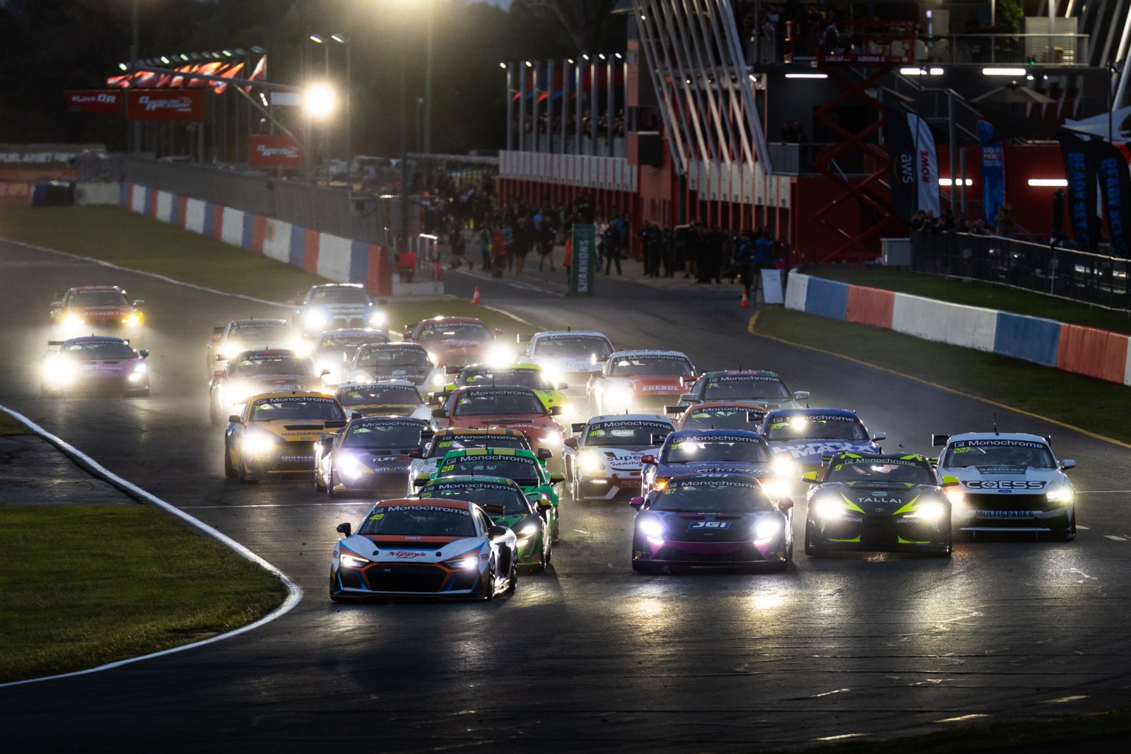 Monochrome GT4 Australia shines under the lights of Queensland Raceway