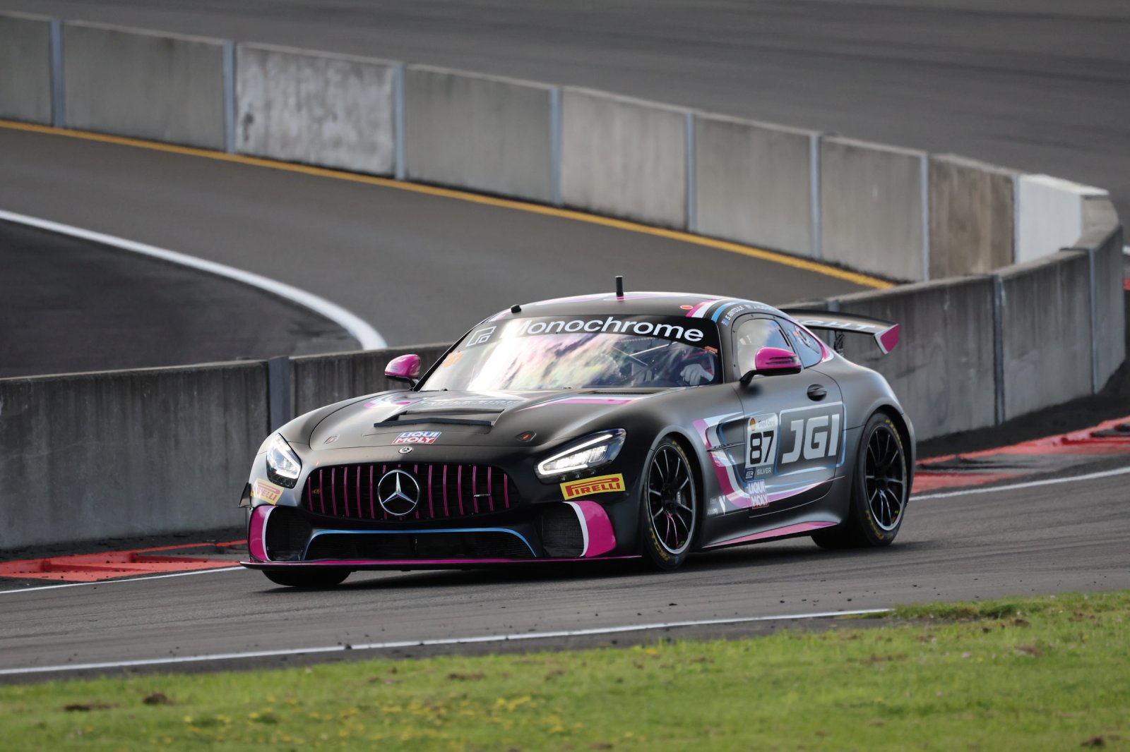 First session complete at GT Festival Hampton Downs