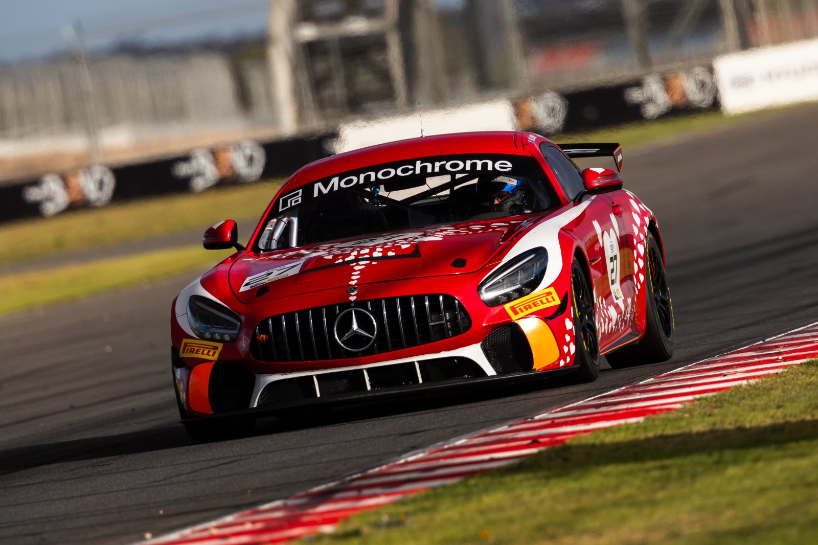 GT4 team Love Racing aligns with Volante Rosso