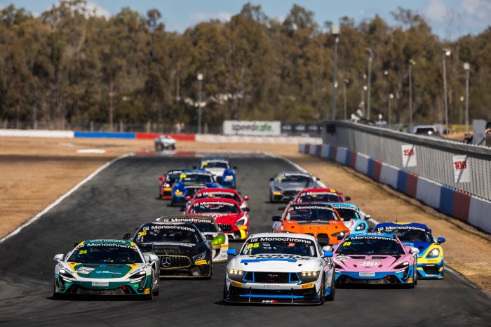 McLaren triumphs after intense Monochrome GT4 Australia battle