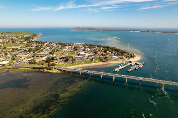 GT cars set for historic road trip from San Remo to Phillip Island Grand Prix circuit