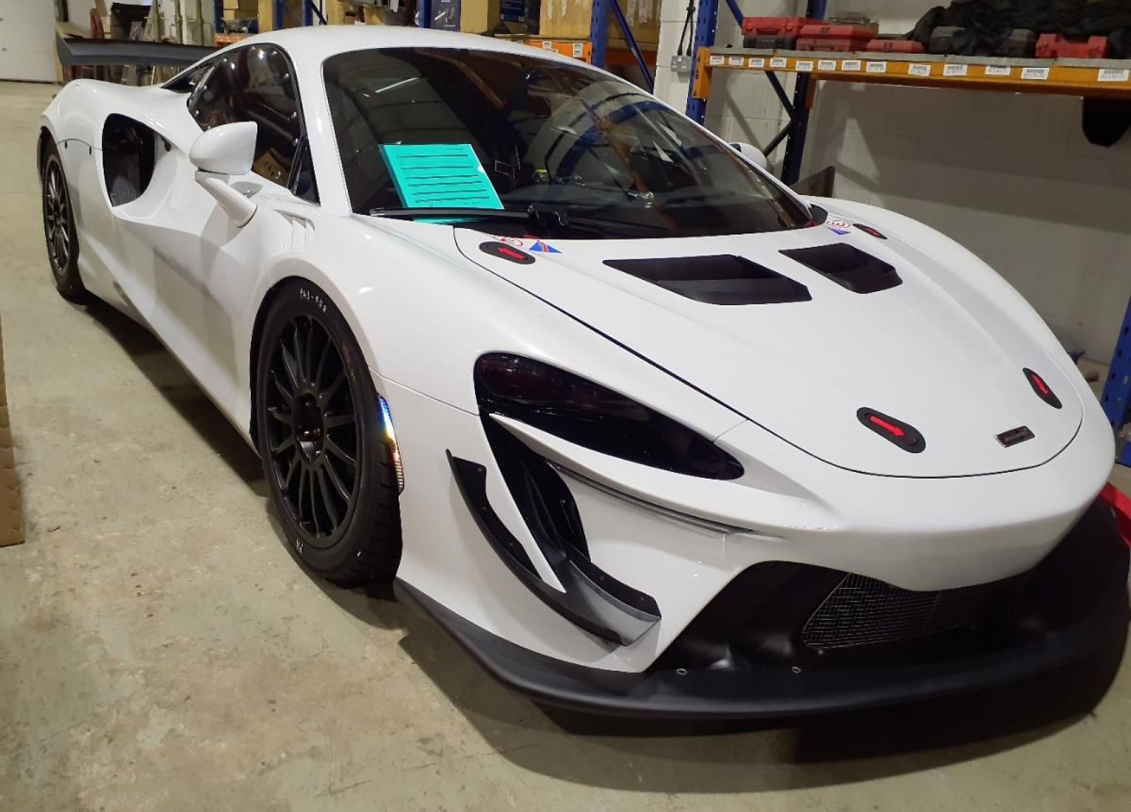 Three new McLaren Artura GT4s arrive in Australia