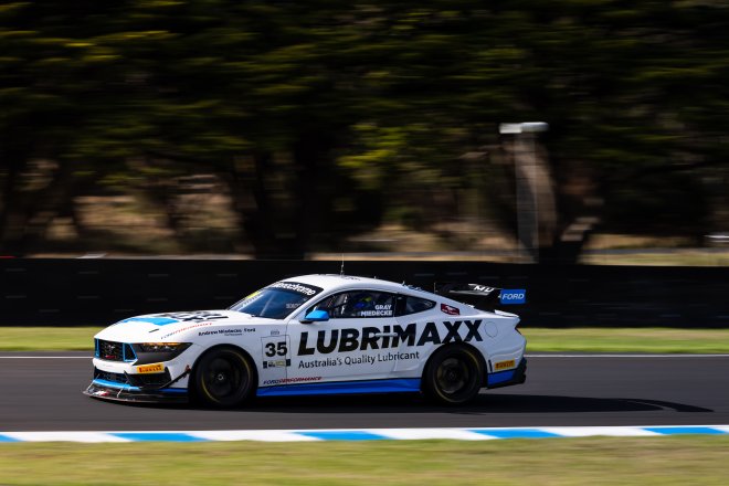 Ford Mustang wins on debut in Monochrome GT4 Australia